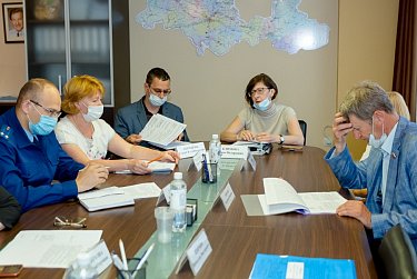 Освободить дорожников, строителей от лишней волокиты